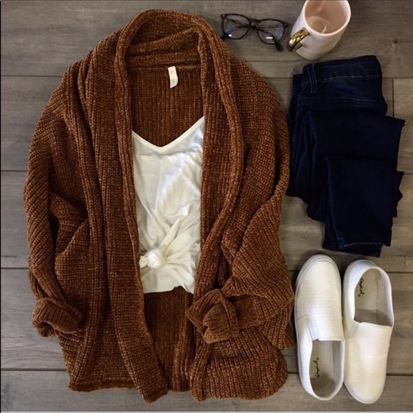 Vici Sweaters - Chenille oversized cardigan